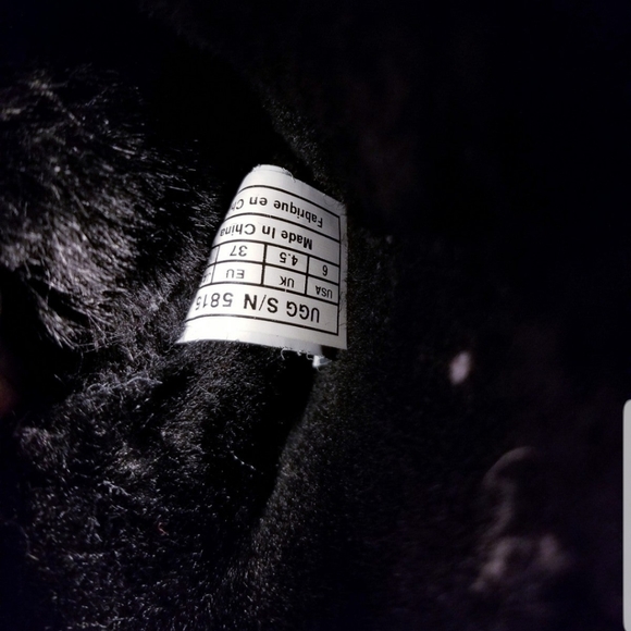 UGG AUSTRALIA 5815 CLASSIC TALL BOOTS BLACK SUEDE WOMEN SIZE 37/6 - Picture 9 of 10